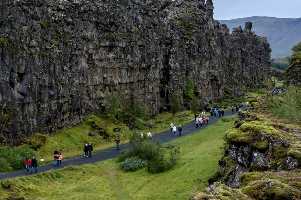 Atractie turistica Parcul National Þingvellir